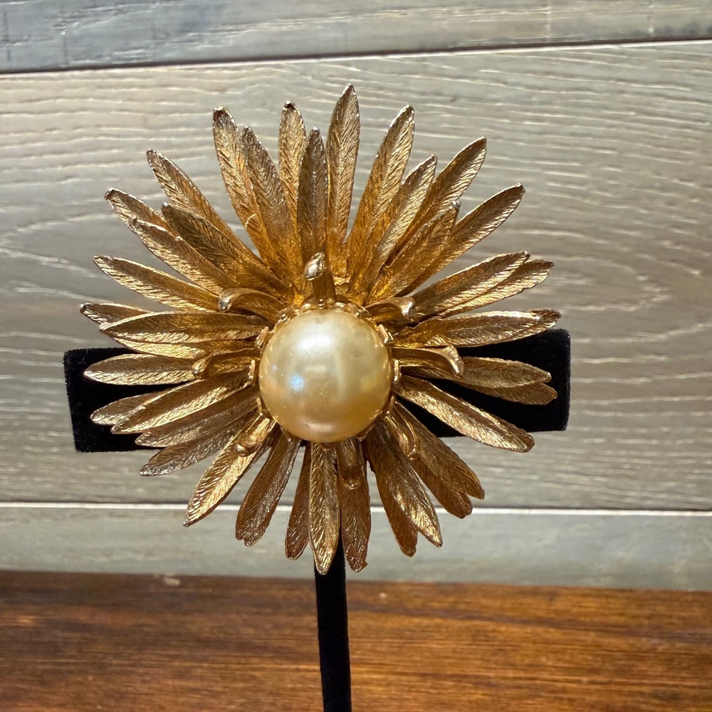 Vintage Gold Tone Sunburst Flower Brooch with Large Faux Pearl Center 2.25"